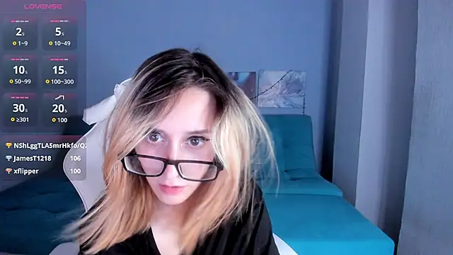 College_Girl_18's Webcam Show