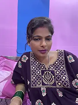 SUZY_QUEEN01's Webcam Show