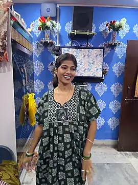 SUZY_QUEEN01 webcam show