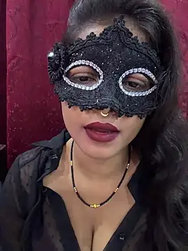 ADV_AYESHA Show in webcam