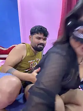 ADV_AYESHA webcam show