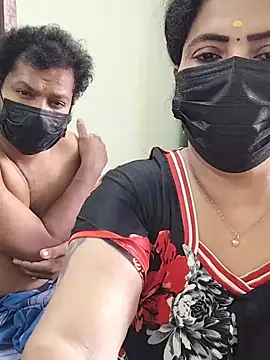 Honey-Couples: διαδικτυακό σόου στην κάμερα