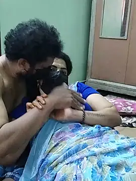 Honey-Couples' Webcam Show