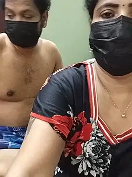 Pokazy przed kamerką – Honey-Couples