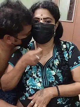 Pokazy przed kamerką – Honey-Couples