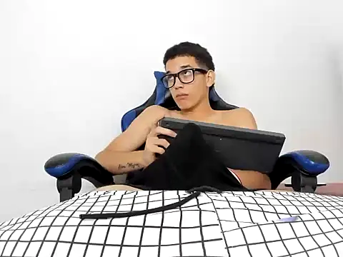 Webkamerová show Steel_jheder