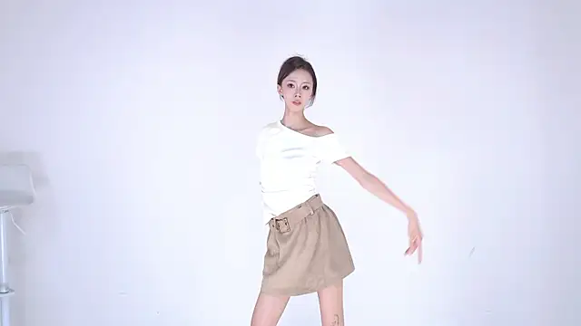 IVE-111 Webcamshow