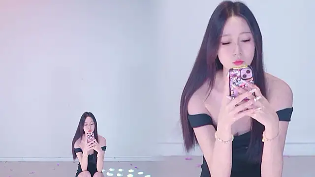IVE-111 Webcamshow