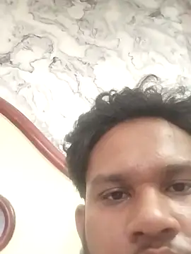 Show modela KhdaBdaLUND na web-kameri