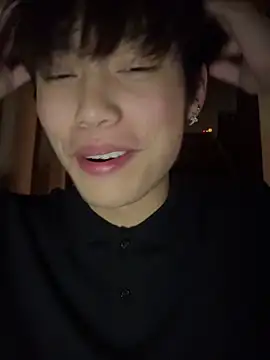 Ethan7063 Show Webcam