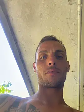 Show de yari1991 na webcam