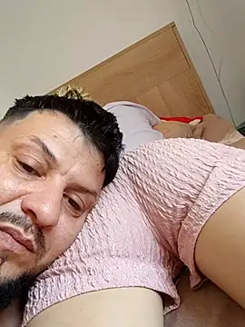 yasmi25 Webcam show