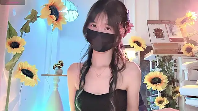 הופעת וובקאם של Your-Sunshinee