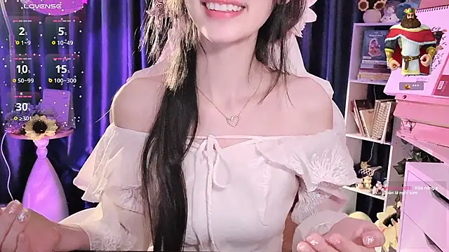Your-Sunshinee 在線直播表演