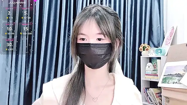 Your-Sunshinee Show in webcam