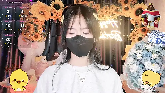 Your-SunshineeのライブXXXチャット