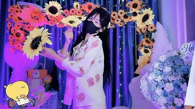 Your-Sunshinee's Live XXX Chat