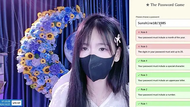Show modela Your-Sunshinee na web-kameri