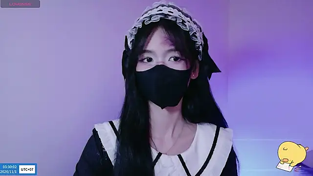 Pokazy przed kamerką – Your-Sunshinee