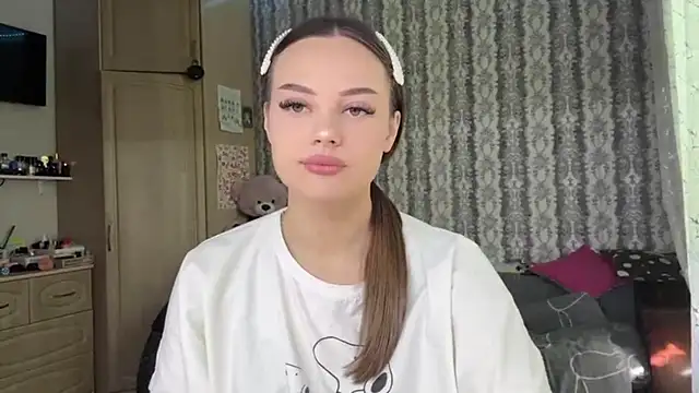 elzamoon Chat XXX live