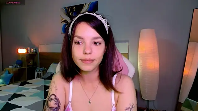 Maya_Campbell Webcam show