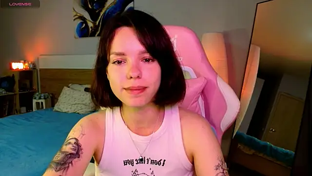 Maya_Campbell live XXX chat