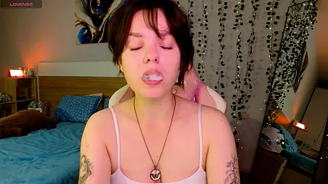 Chatroom XXX en direct de Maya_Campbell