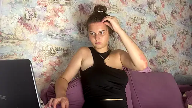 Chat XXX en directo de IrisFox_
