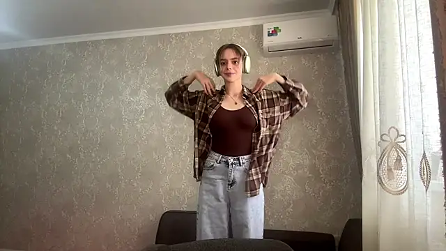 DorianRamsden 网络视讯表演
