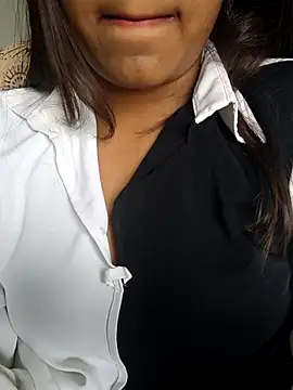 دردشة Sweety_rani_ الجنسية المباشرة