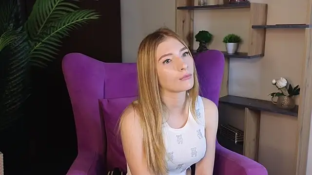 TashiaFinkn Webbikameraesitys