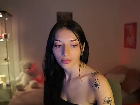 دردشة MiaPaloma18 الجنسية المباشرة