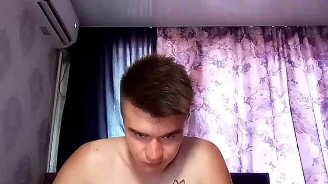Вебкам-шоу Adrian_gray_