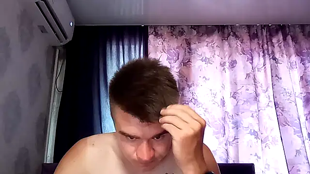 Show de webcam de Adrian_gray_