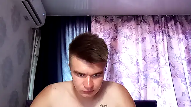 Adrian_gray_ Webcamshow