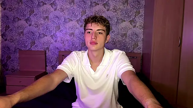 AlfredSweet webcam show