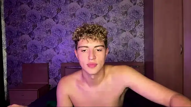AlfredSweet Adlı Modelin Web Kamerası Şovu