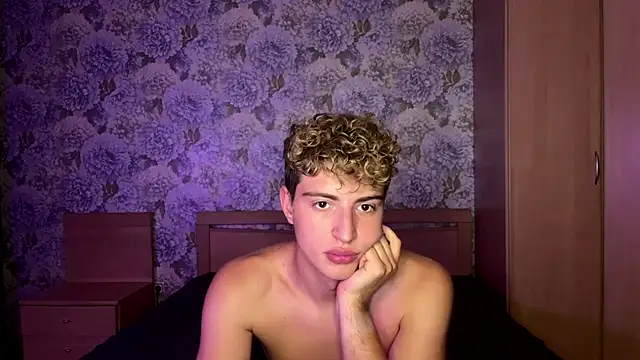 AlfredSweet webcam show