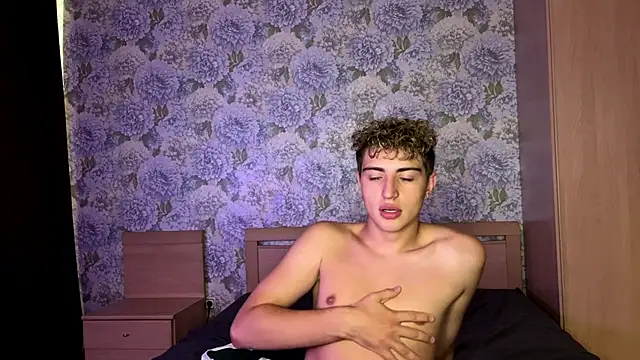 AlfredSweet – webcam-show