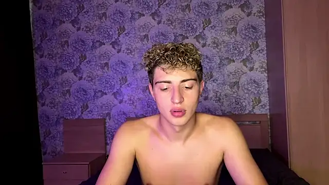 AlfredSweet webcam show