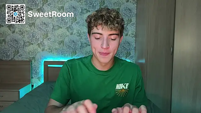 AlfredSweet webcam show