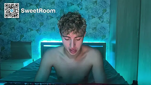 AlfredSweet Pertunjukan Webcam