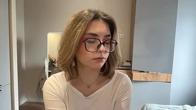 AnnaVelvetFiren Live XXX chat