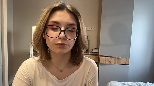 Show modela AnnaVelvetFire na web-kameri