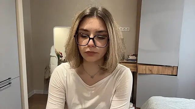 AnnaVelvetFire Webcam Show