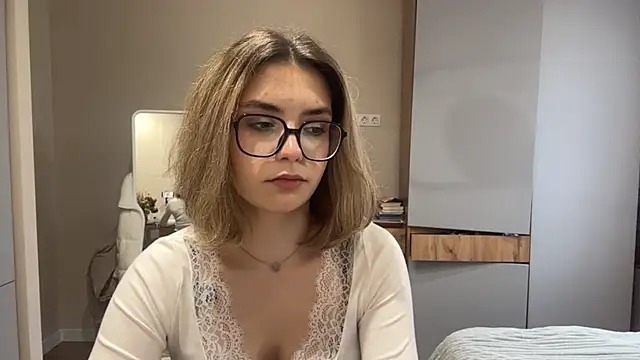 دردشة AnnaVelvetFire الجنسية المباشرة