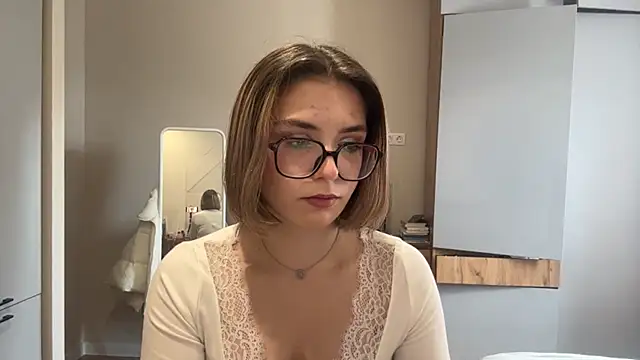 Chatroom XXX en direct de AnnaVelvetFire