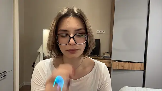 AnnaVelvetFire's Live XXX Chat