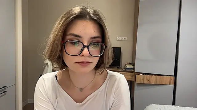 Chatroom XXX en direct de AnnaVelvetFire