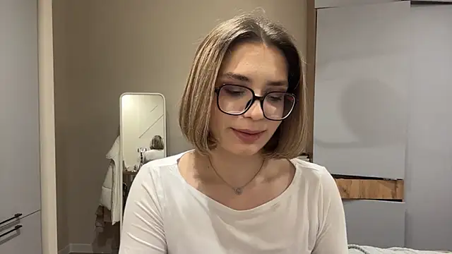 دردشة AnnaVelvetFire الجنسية المباشرة